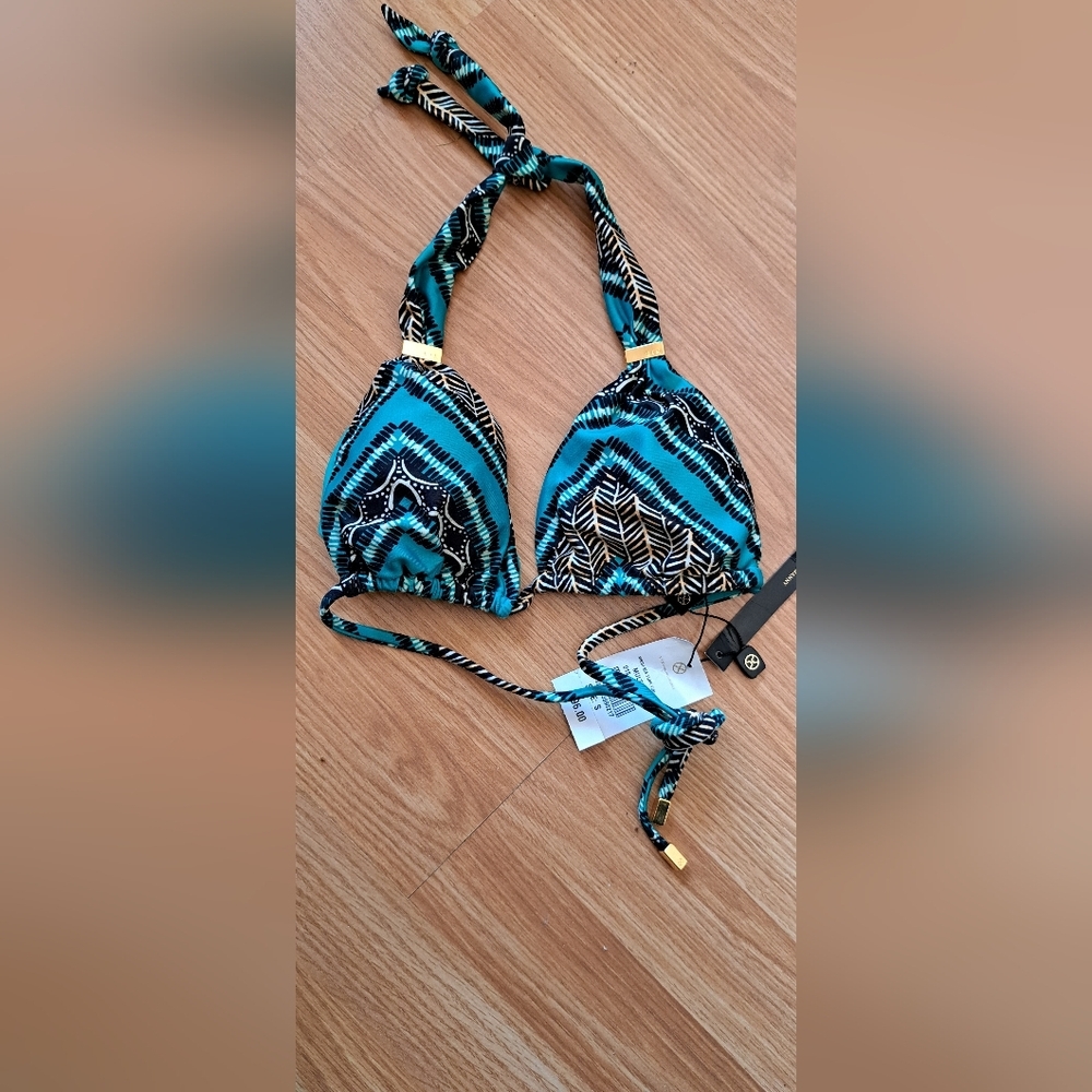 NWT VIX PAULA Hermanny halter bikini top  womens size S
